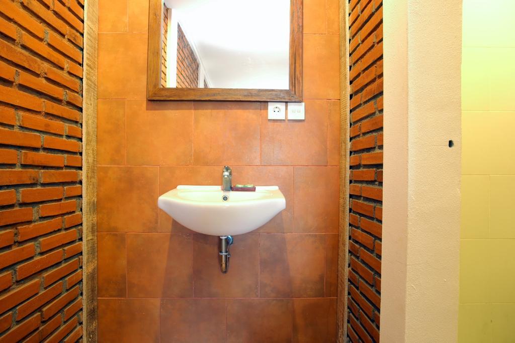 Reddoorz Near Raya Semer Canggu Rom bilde